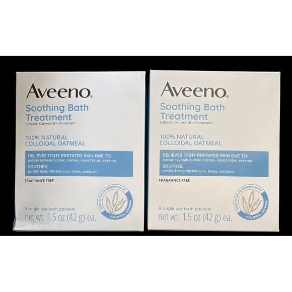 Aveeno Other - Aveeno Soothing Bath Treatment 8 ct 100% Natural Colloidal Oatmeal 1.5oz Packets